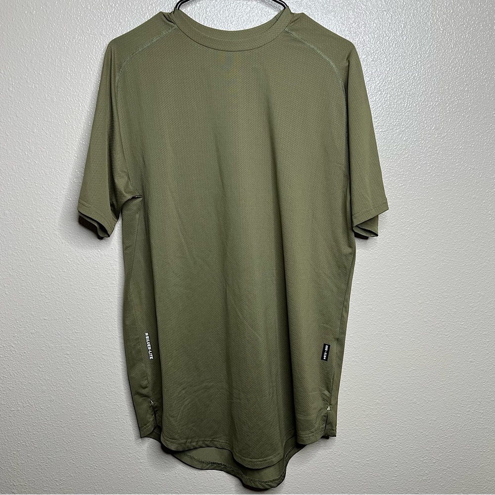 ❗️SOLD❗️ASRV Men’s Silver-Lite tee
